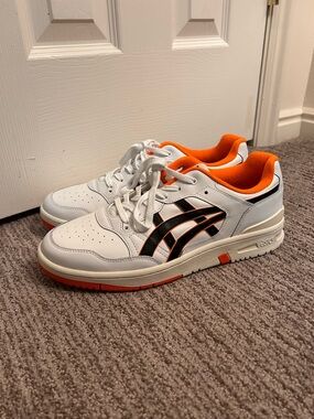 NWOT ASICS EX89 White, Black, and Orange Men's Athletic Sneakers
